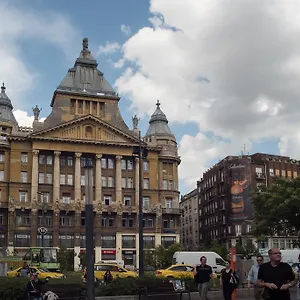 Sofia , Budapest Hungría