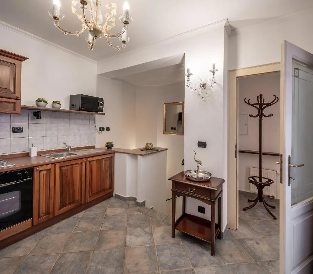 Chateau 9 Apartments By Adrez Praga Repubblica Ceca