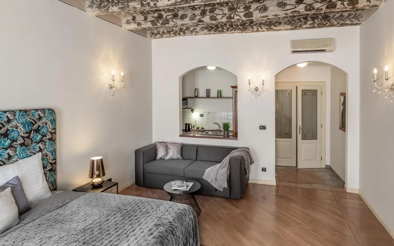 Chateau 9 Apartments By Adrez 布拉格